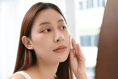 The Best Way to Use Makeup Remover Wipes for Clean, Healthy Skin